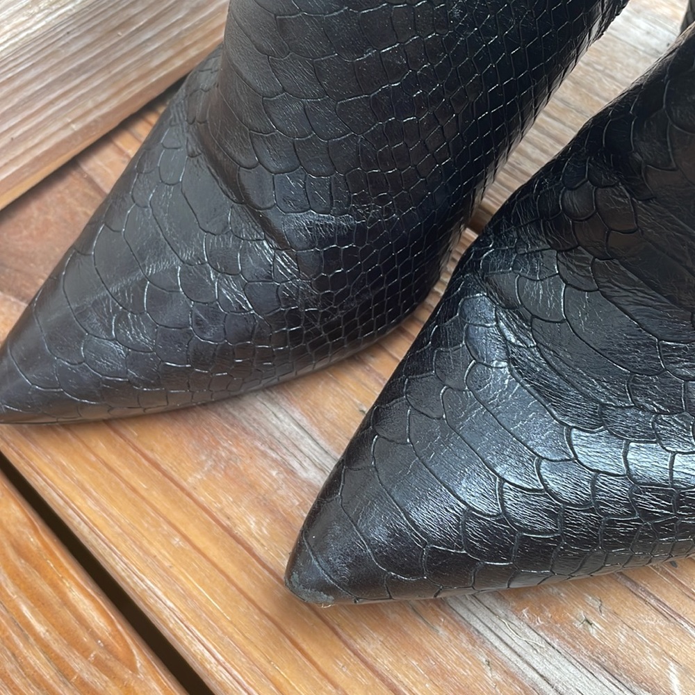 Michael Kors Snakeskin Ankle Boots Size 10M - Picture 10 of 15